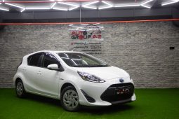 Toyota aqua 2018 1,5 hibrid ağ