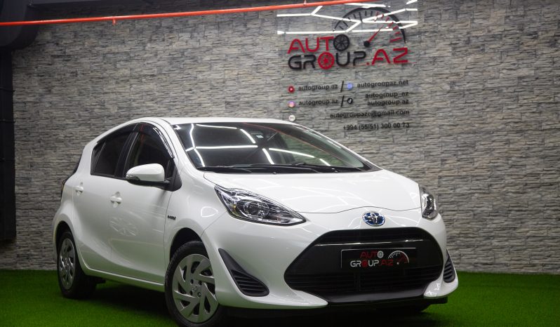 Toyota aqua 2018 1,5 hibrid ağ dolu