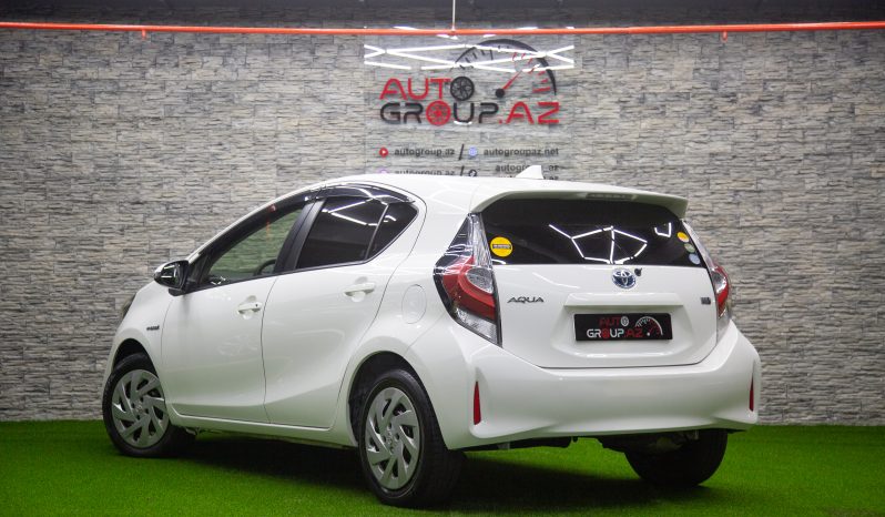 Toyota aqua 2018 1,5 hibrid ağ dolu