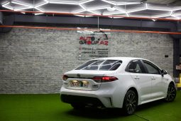 Toyota corolla 2024 1.8 hybrid motor dolu