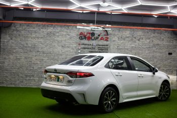 Toyota corolla 2024 1.8 hybrid motor