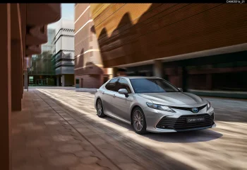 Toyota camry 2024 2,5 L hibrid