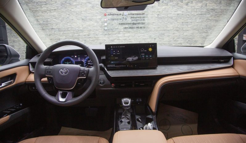 Toyota Camry, 2.0 L, 2024 il, yeni dolu