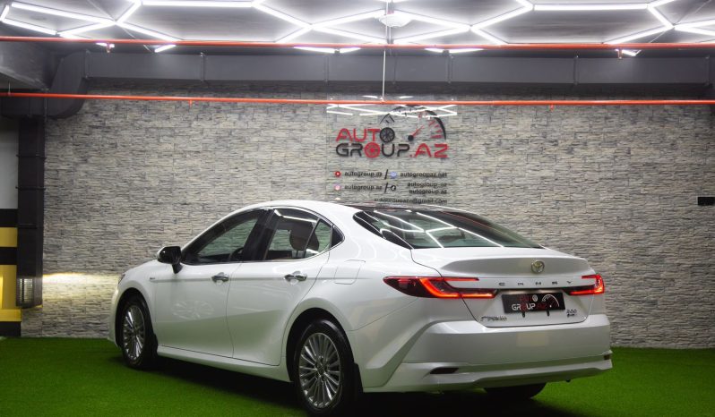 Toyota Camry, 2.0 L, 2024 il, yeni dolu