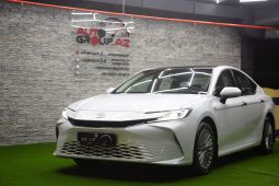 Toyota Camry, 2.0 L, 2024 il, yeni dolu