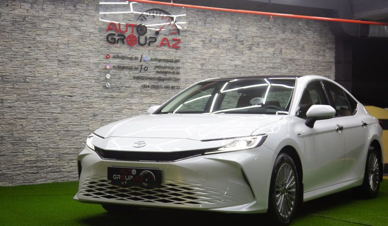 Toyota Camry, 2.0 L, 2024 il, yeni dolu